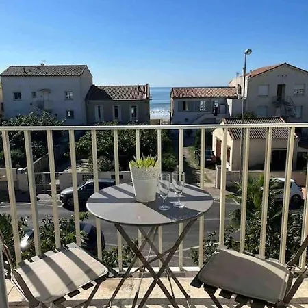 Studio Avec Terrasse Vue Mer Les Flots